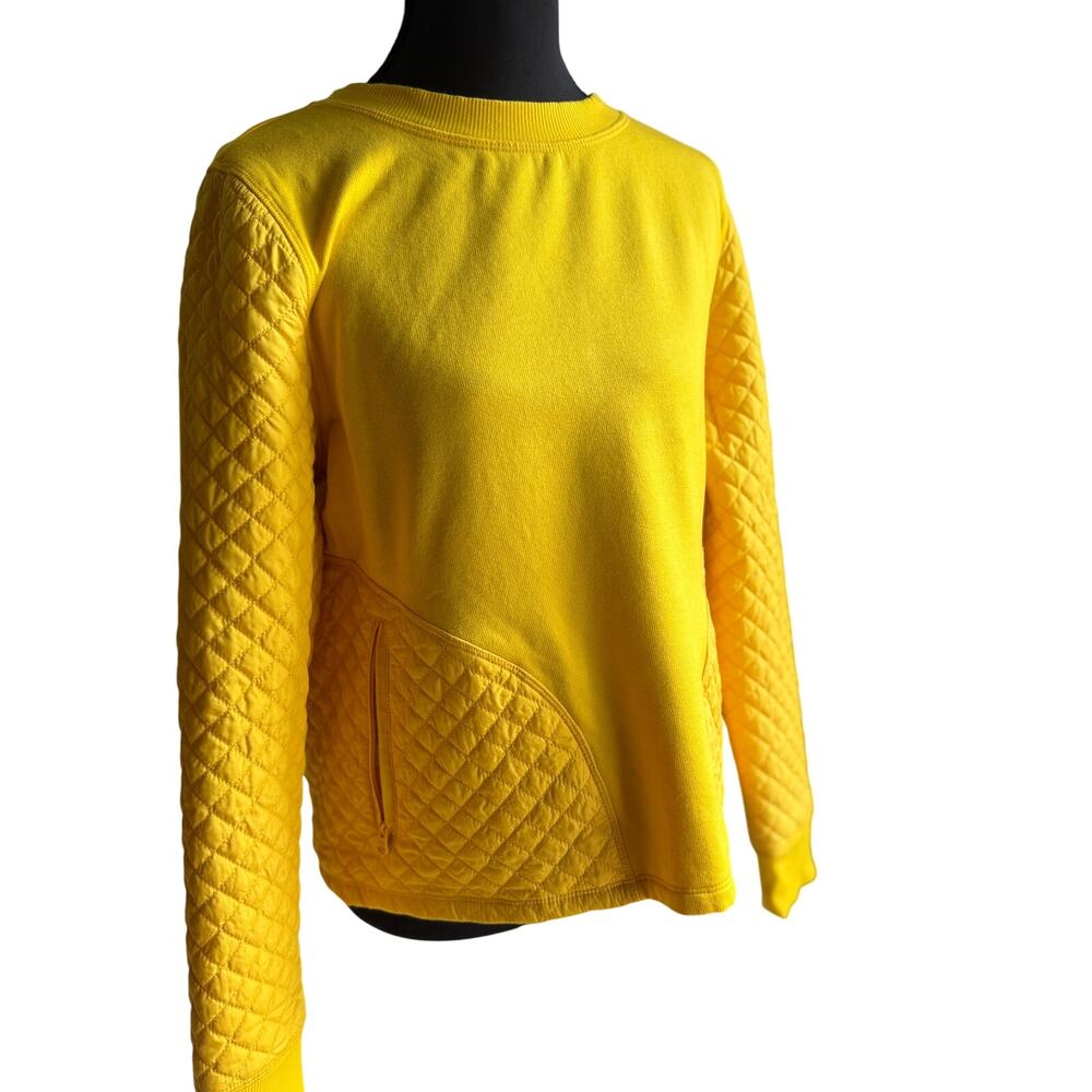 T by Talbots Yellow Quilted Sweatshirt Small Golf Pullover Stretch Athleisure